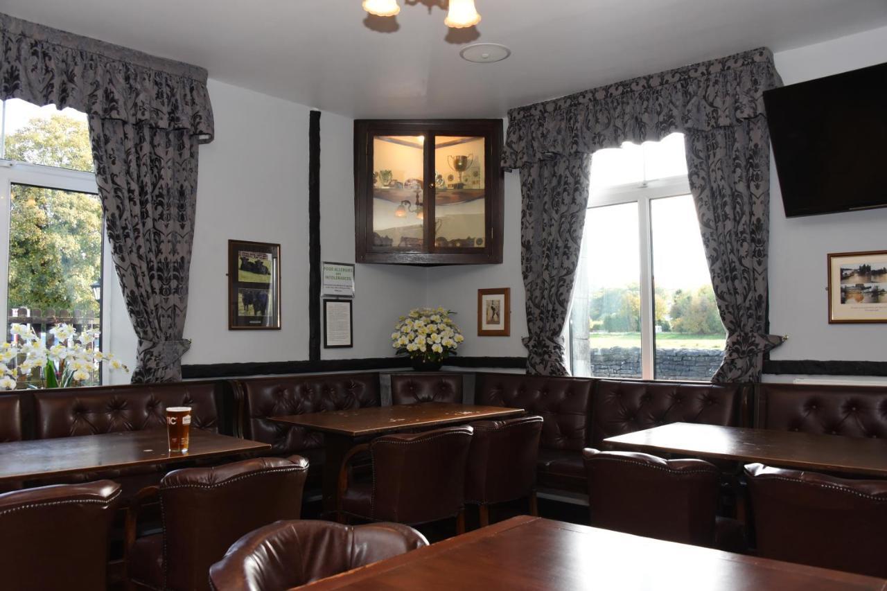 The Llanelwedd Arms Hotel Builth Wells Exterior photo
